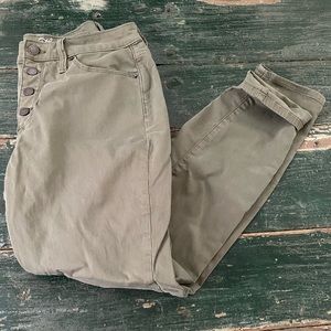 2 pairs of colored skinny jeans